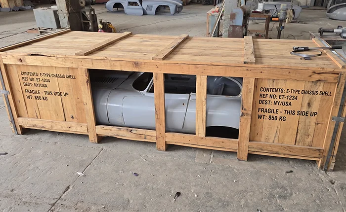 jaguar-e-type-shipping